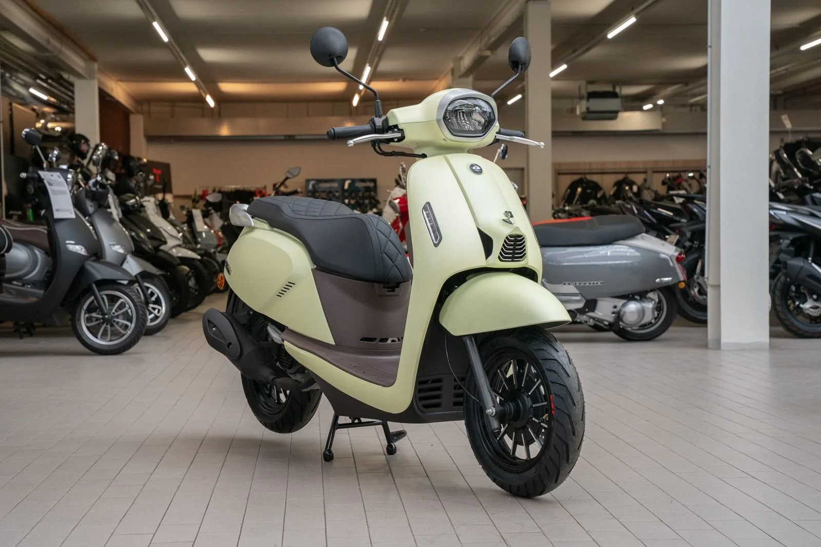 QJ Motor LTR 50