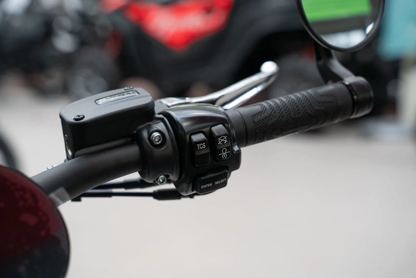 QJ Motor SRV 600V