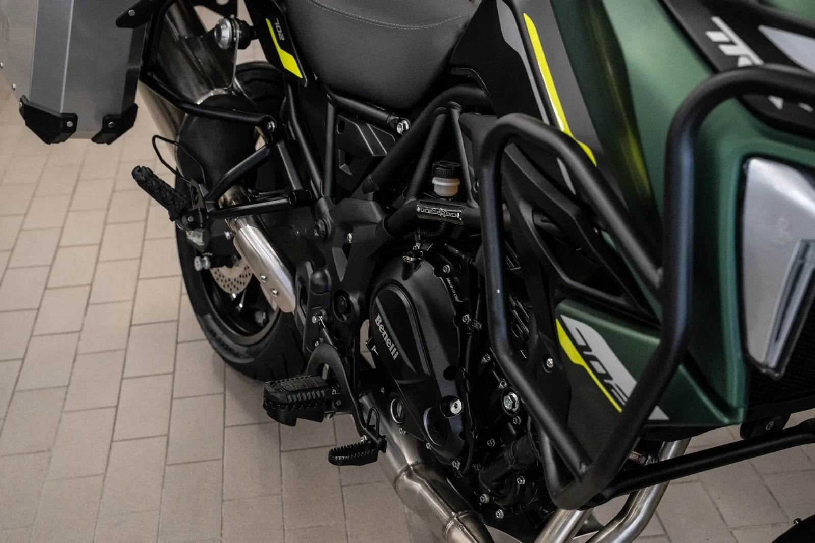 Benelli TRK 702