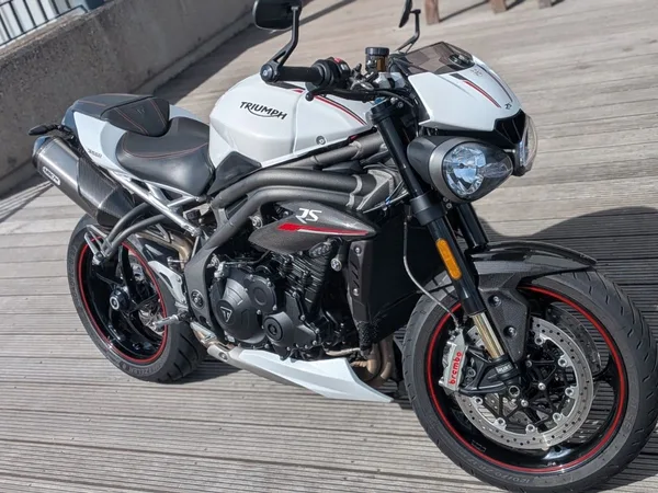 Triumph Speed Triple RS