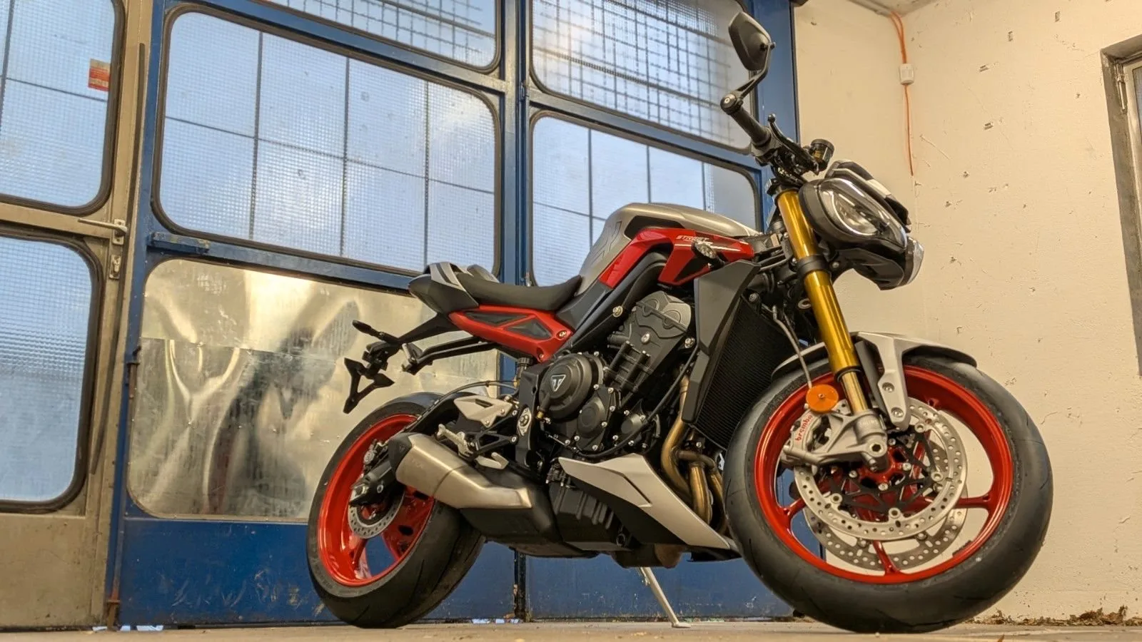 Triumph Street Triple 765 RX