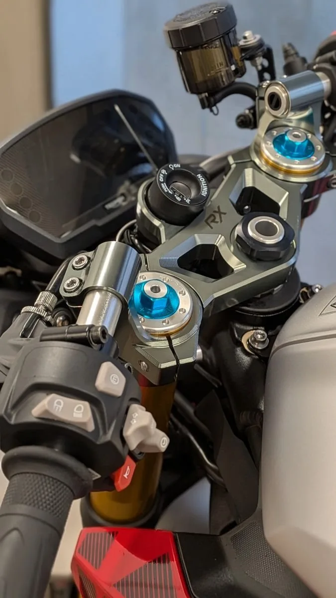 Triumph Street Triple 765 RX