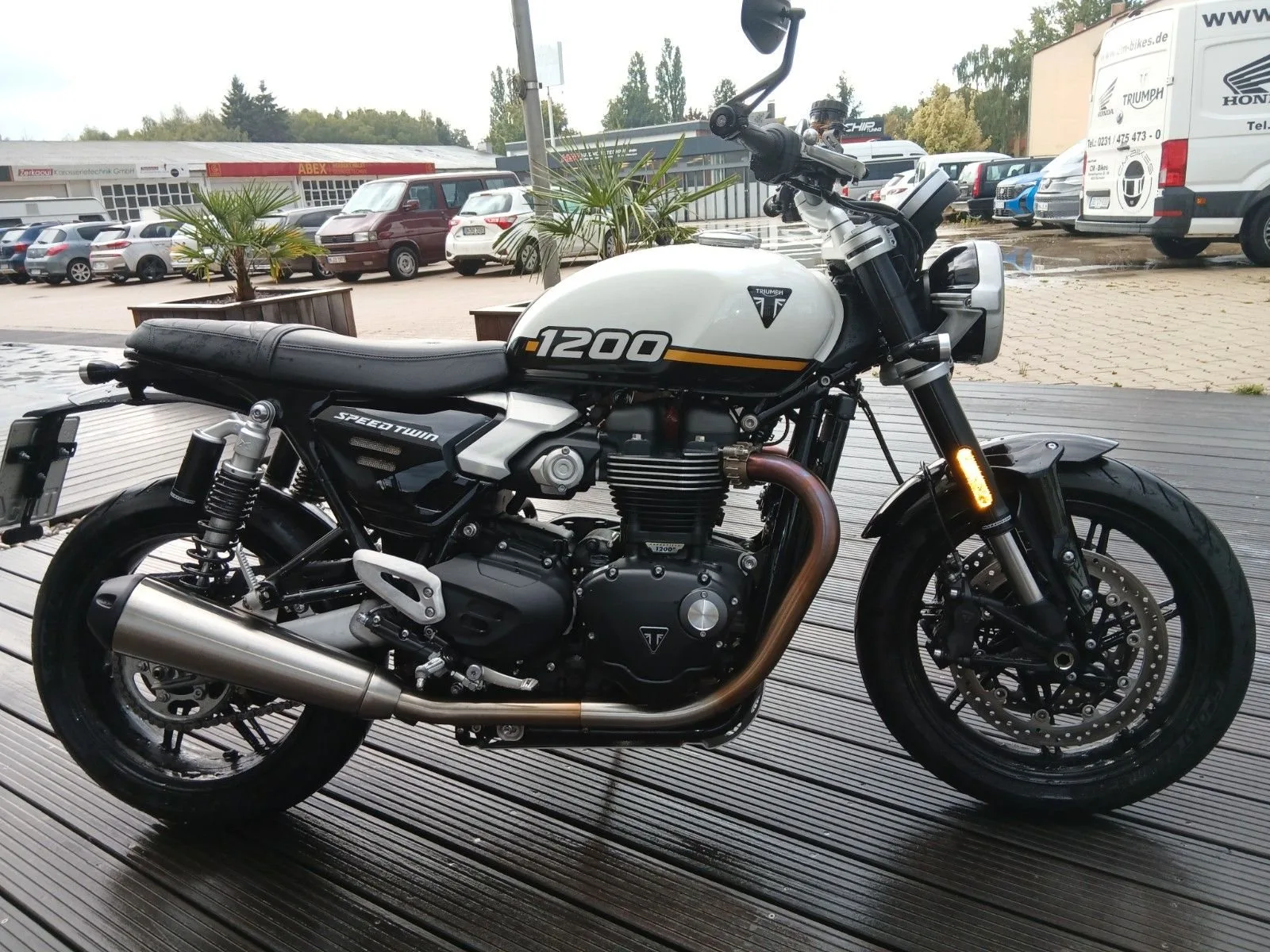 Triumph Speed Twin 1200