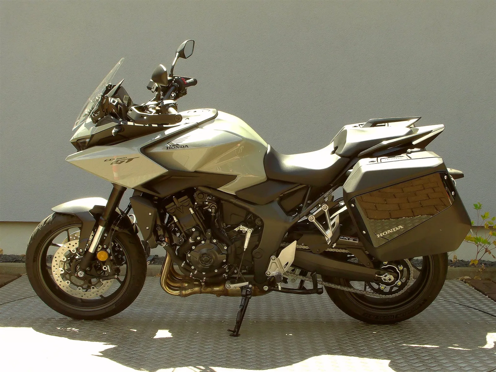 Honda CB1000GT