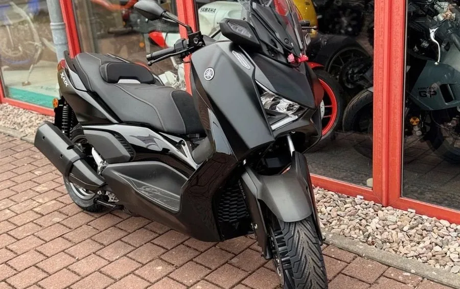 Yamaha XMAX 300 Tech MAX+