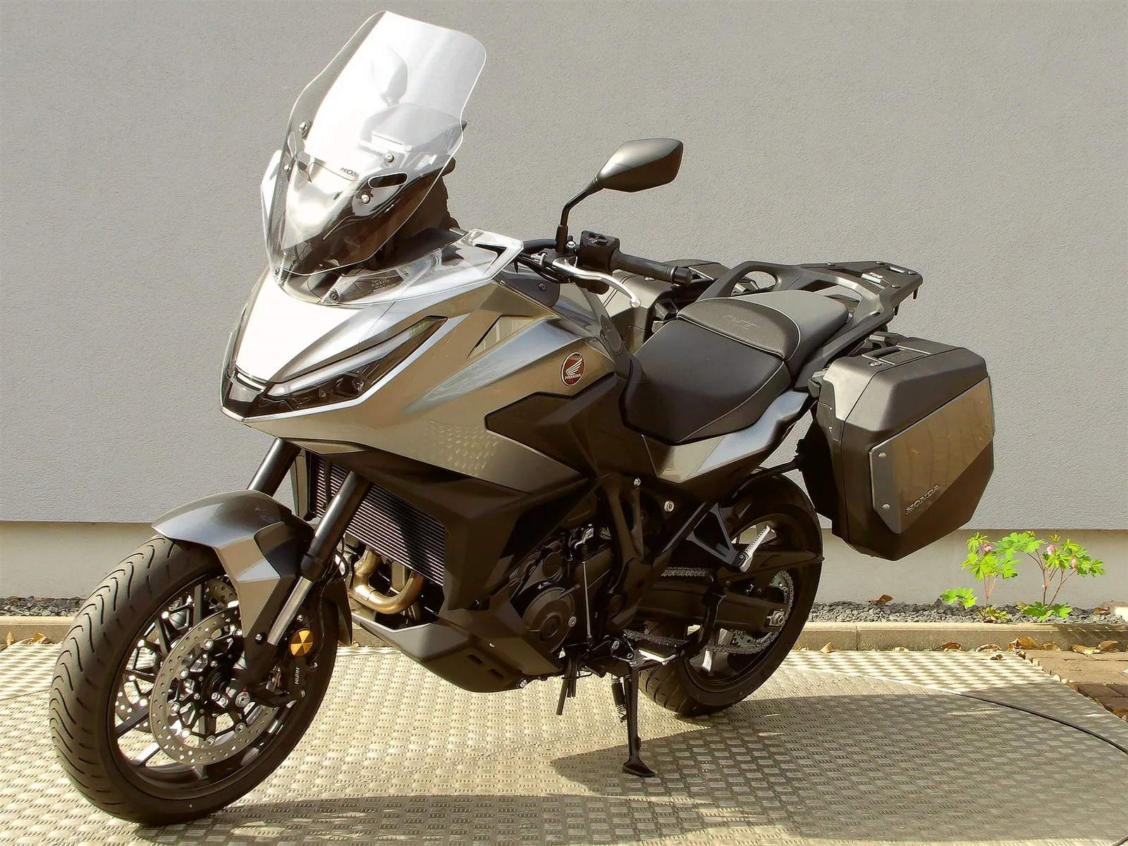 Honda NT1100