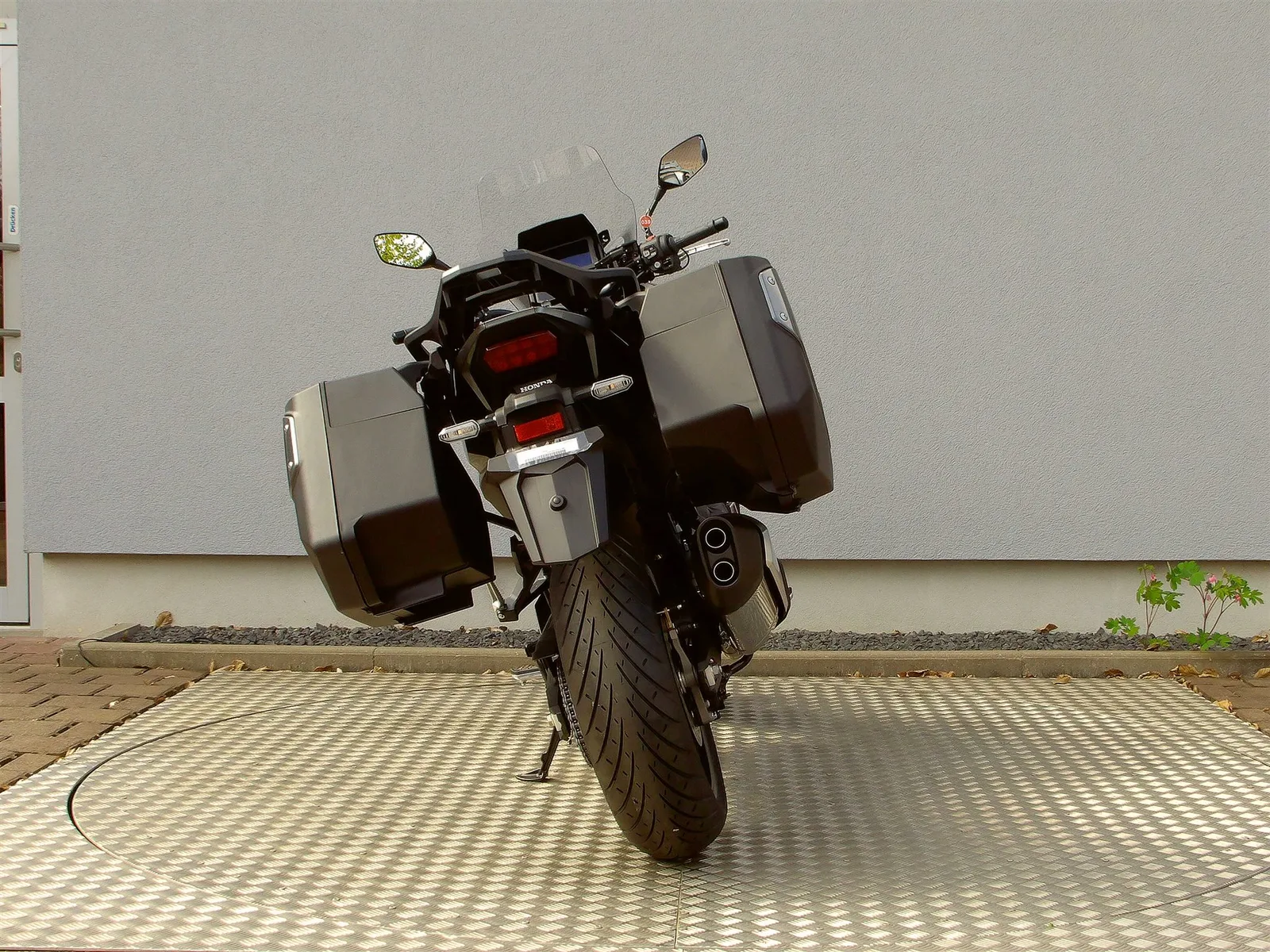 Honda NT1100 DCT Electronic Suspension 50/50 Finanzierung möglich\*