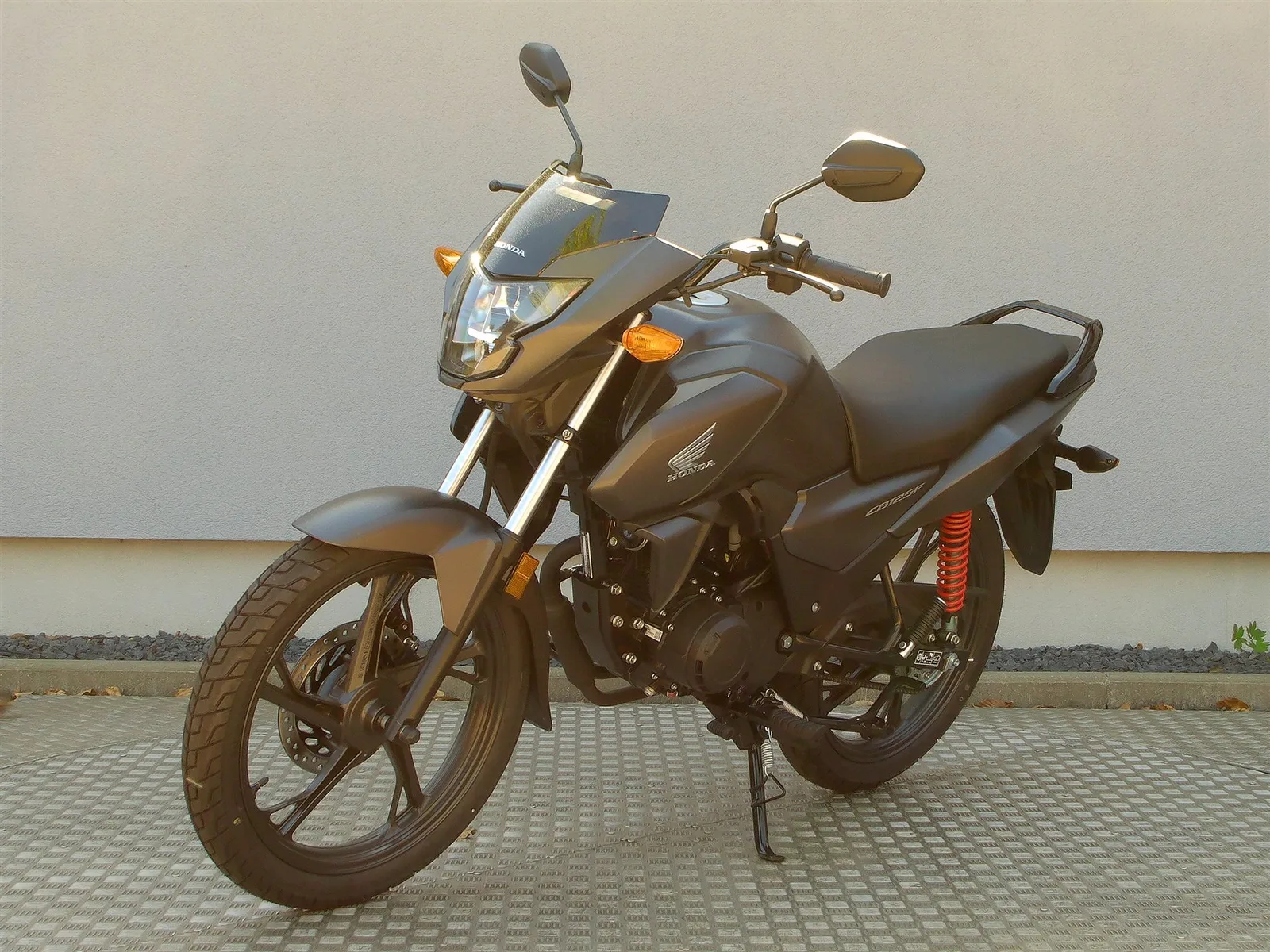Honda CB125F # 6 Jahre Garantie # \*50/50 Finanzierung