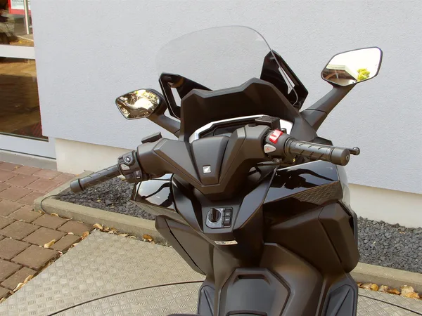 Honda Forza 350 50/50 Finanzierung\*