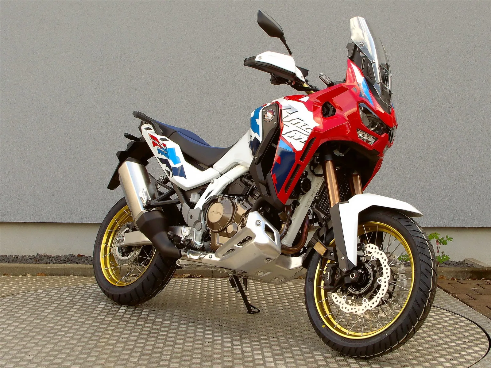 Honda CRF1100L Africa Twin Adventure Sports inkl. E Fahrwerk