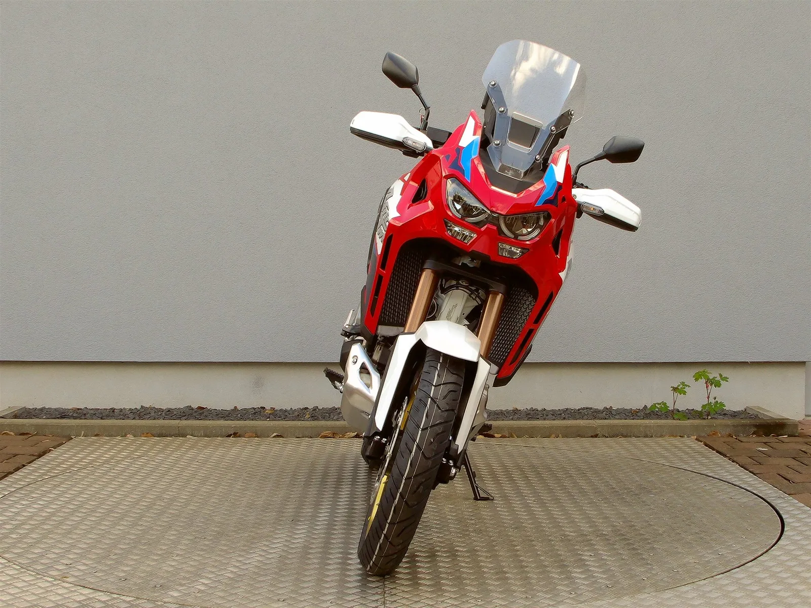 Honda CRF1100L Africa Twin Adventure Sports inkl. E Fahrwerk