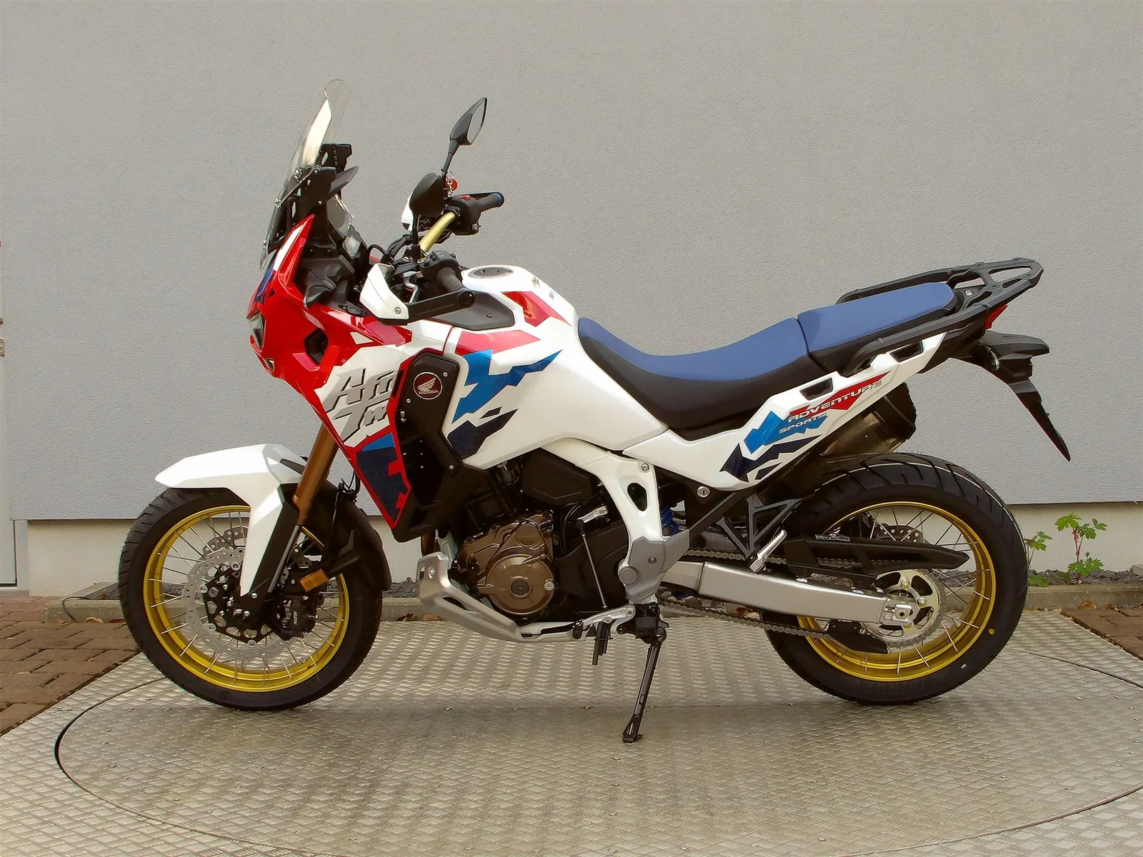 Honda CRF1100L Africa Twin Adventure Sports inkl. E Fahrwerk