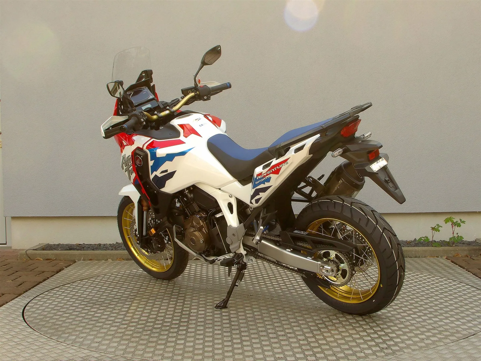 Honda CRF1100L Africa Twin Adventure Sports inkl. E Fahrwerk