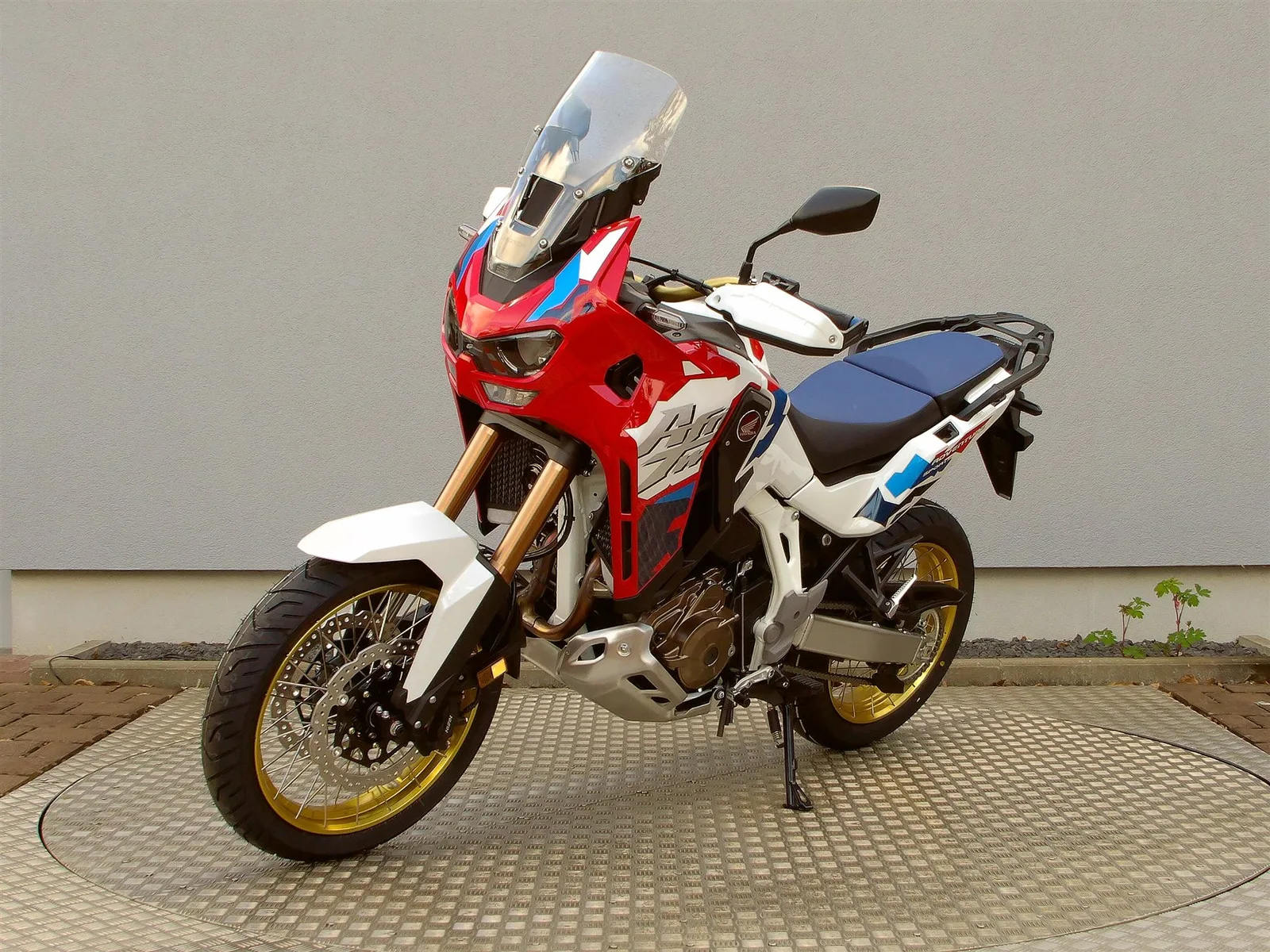 Honda CRF1100L Africa Twin Adventure Sports inkl. E Fahrwerk