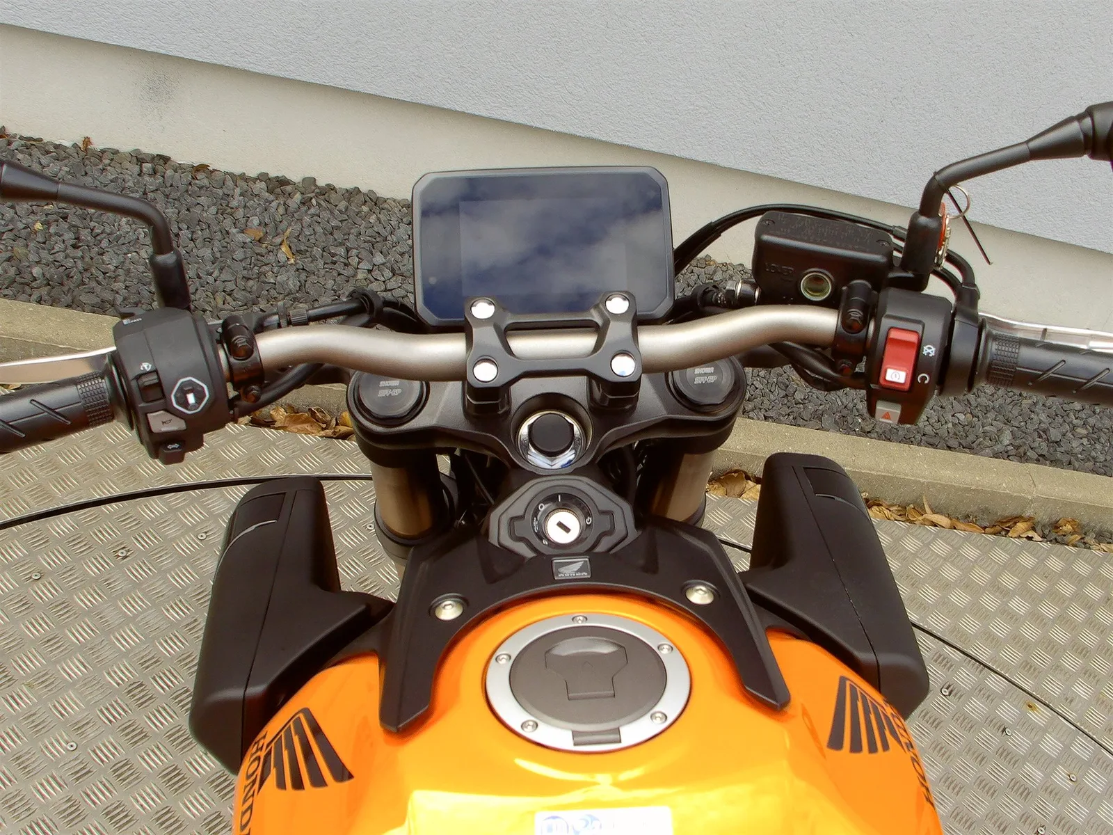 Honda CB650R MJ 2026