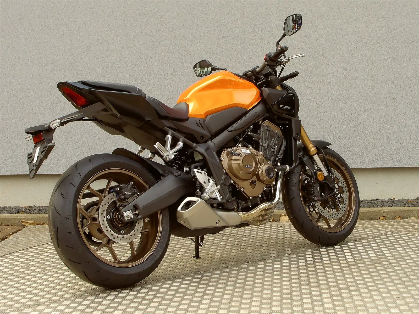Honda CB650R MJ 2026