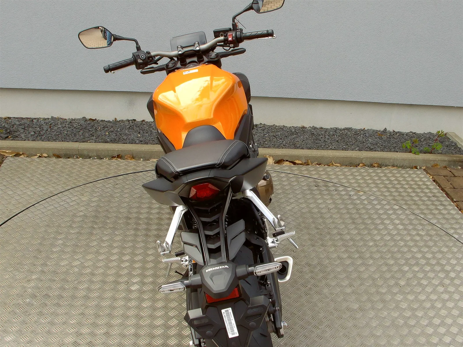 Honda CB650R MJ 2026