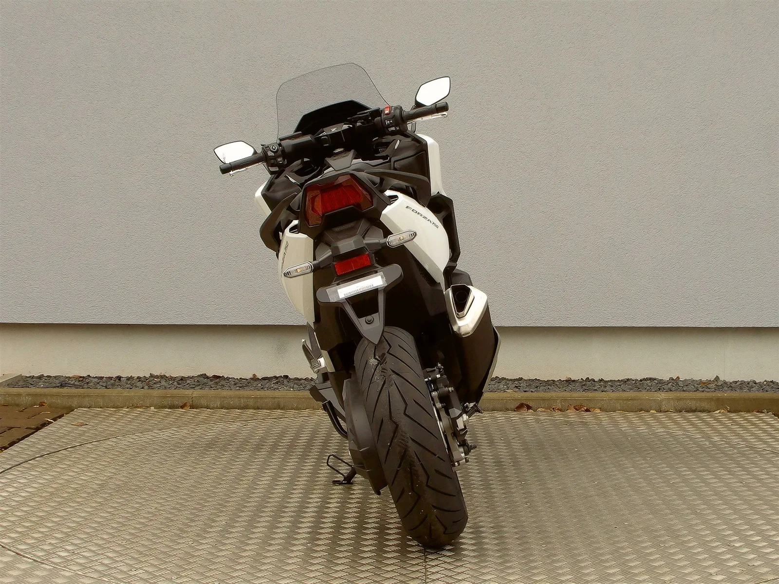 Honda Forza 750