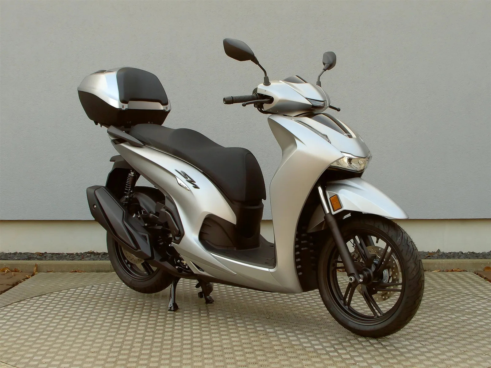 Honda SH350i