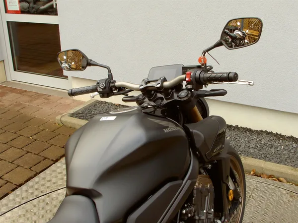 Honda CB650R E-Clutch # 6 Jahre Garantie # \*50/50 Finanzierung