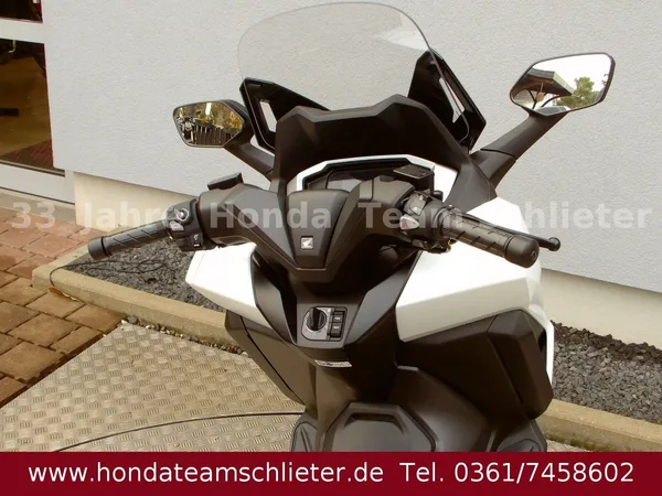 Honda Forza 125