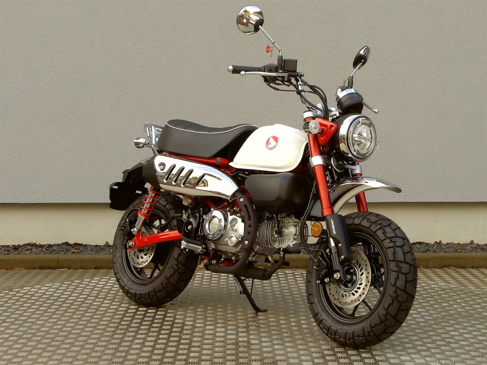 Honda Monkey 125 Z 125 # 6 Jahre Garantie # \*50/50 Finanzierung