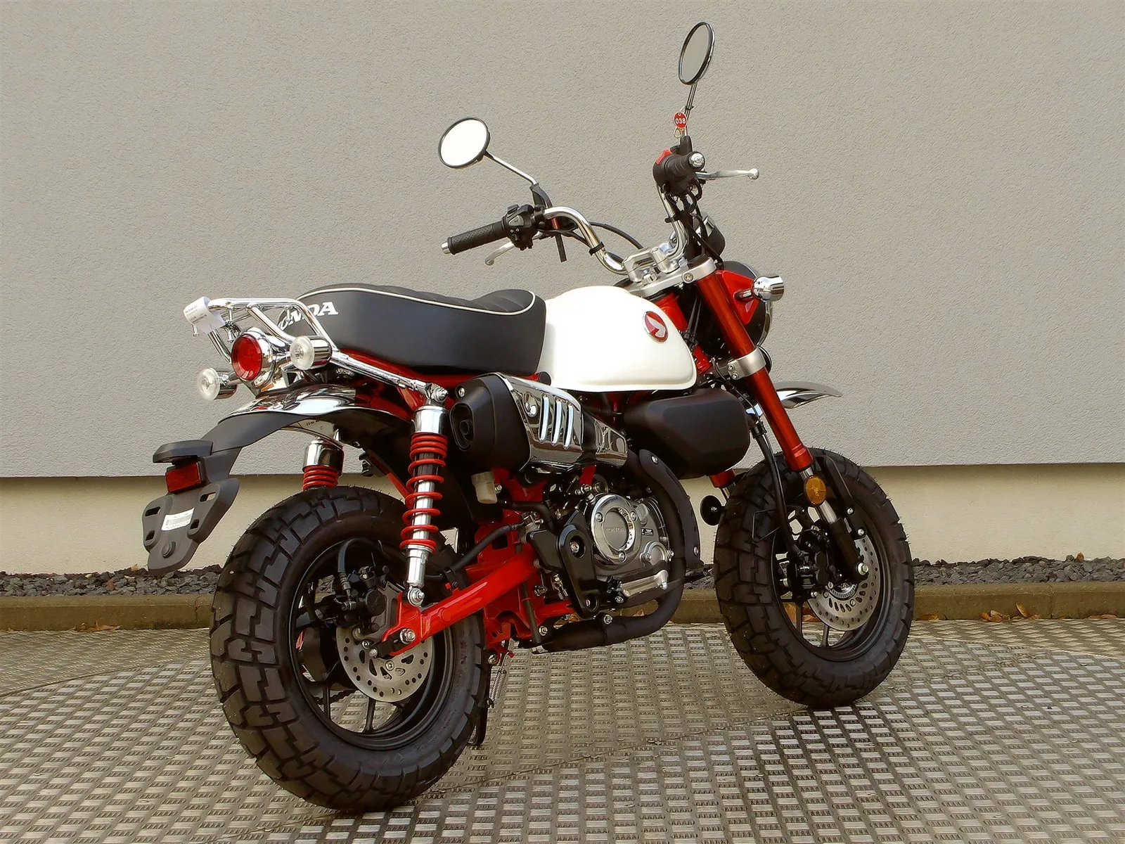 Honda Monkey 125 Z 125 # 6 Jahre Garantie # \*50/50 Finanzierung