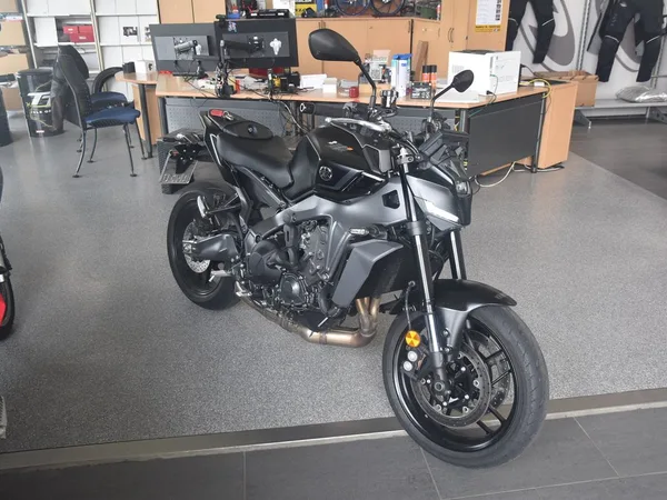 Yamaha MT-09 Y-AMT MT 09 YAMT