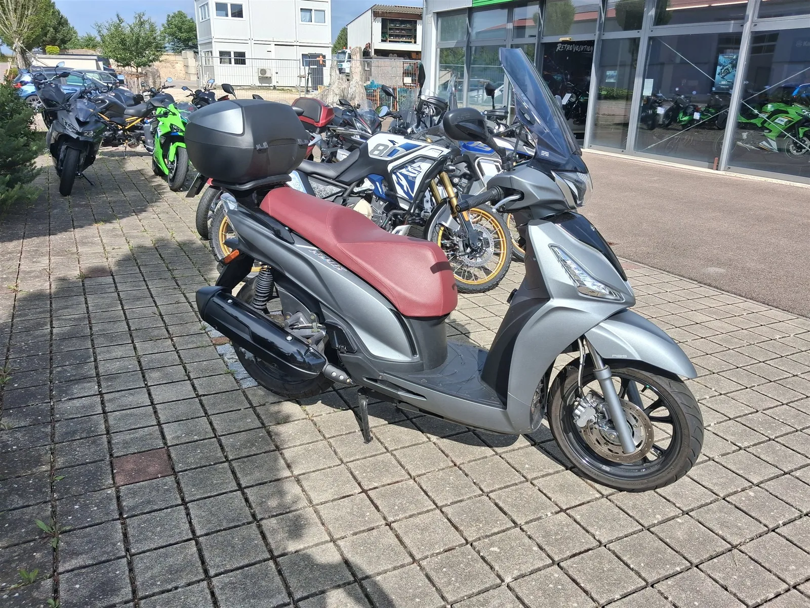 Kymco New People S 300i ABS