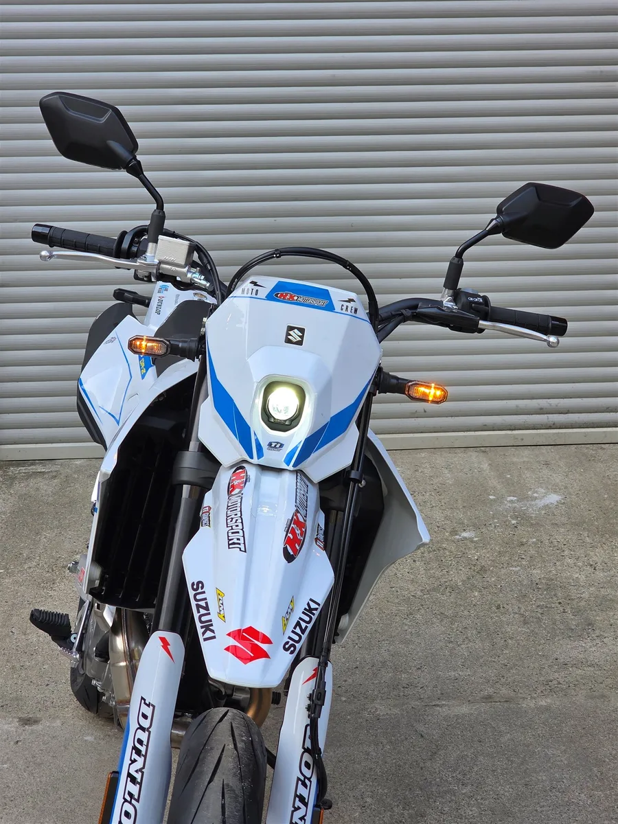 Suzuki DR-Z4SM SUPERMOTO
