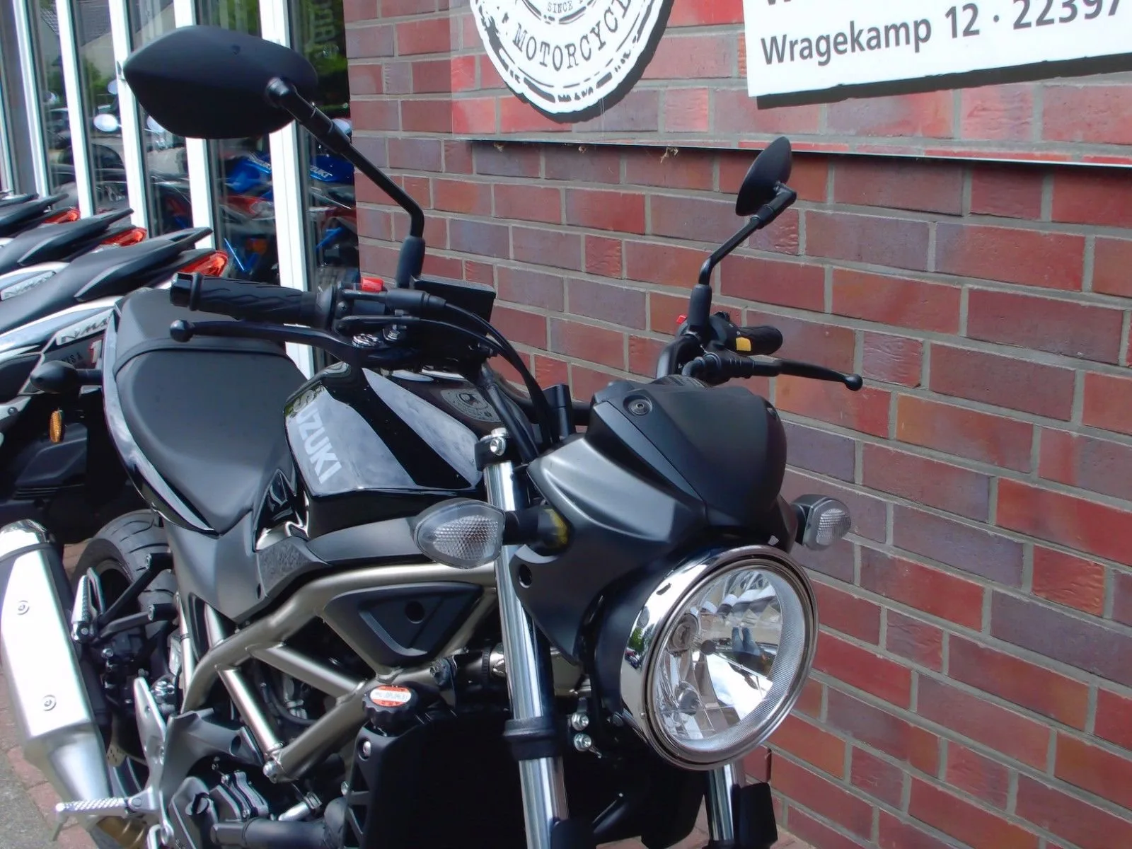 Suzuki SV650 ABS 1. Hand