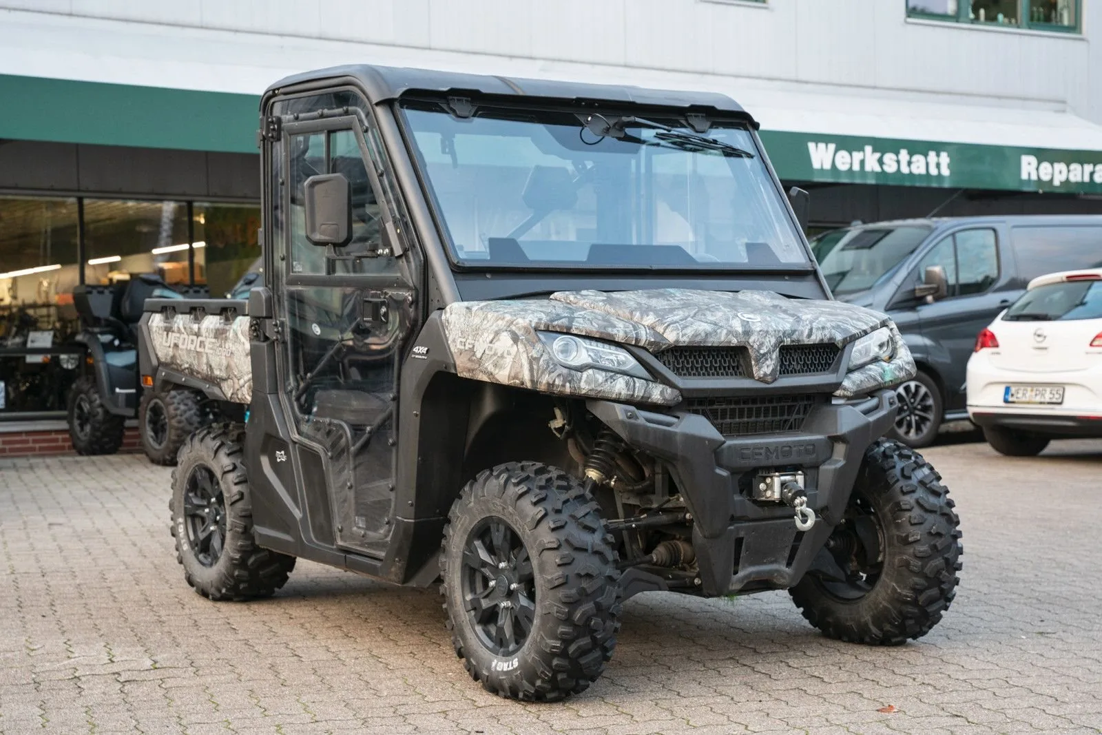 CFMOTO UFORCE 1000
