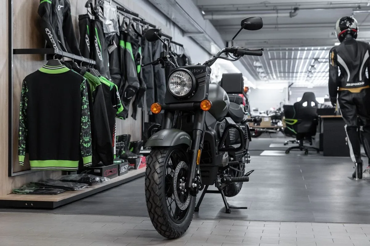 United Motors UM Renegade Commando 125