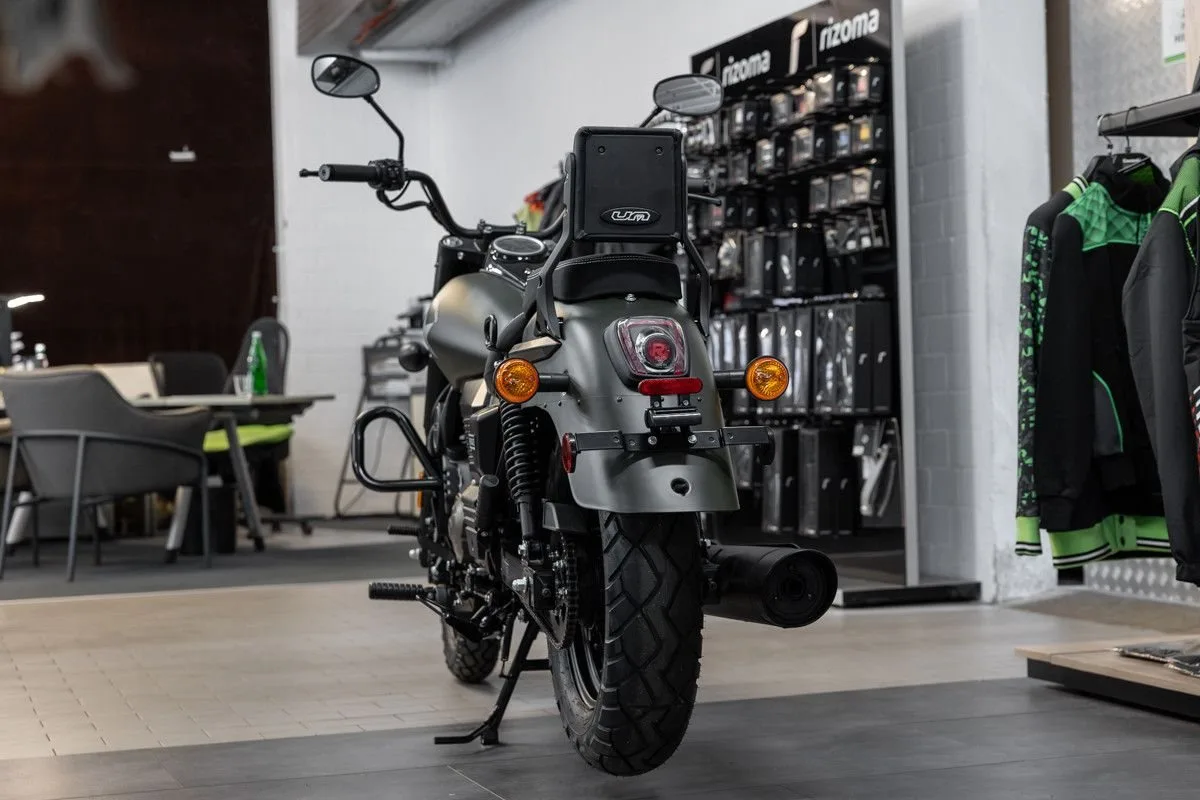 United Motors UM Renegade Commando 125