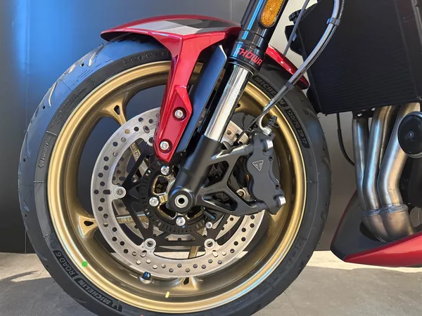 Triumph Trident 800 SOFORT VERFÜGBAR!