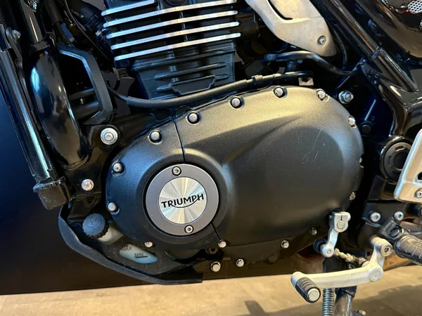 Triumph Speed 400