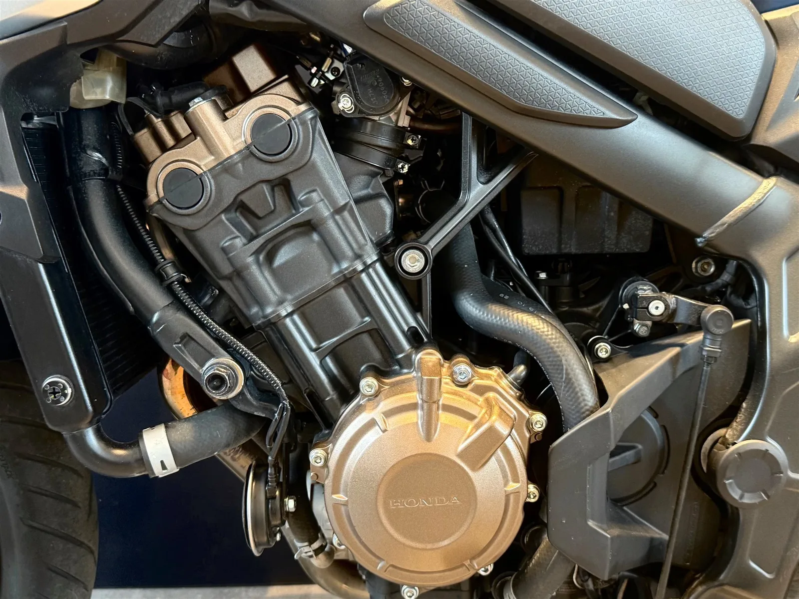 Honda CB650R