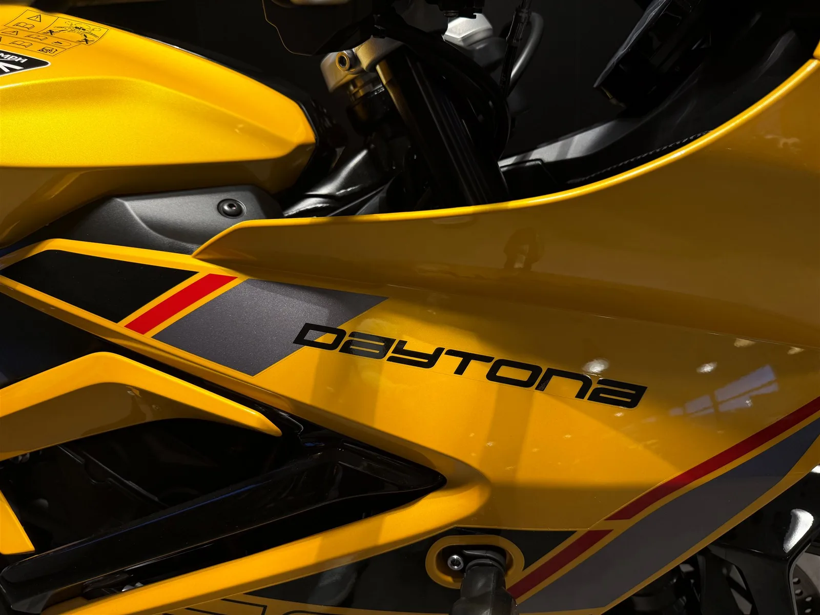 Triumph Daytona 660 SOFORT VERFÜGBAR!