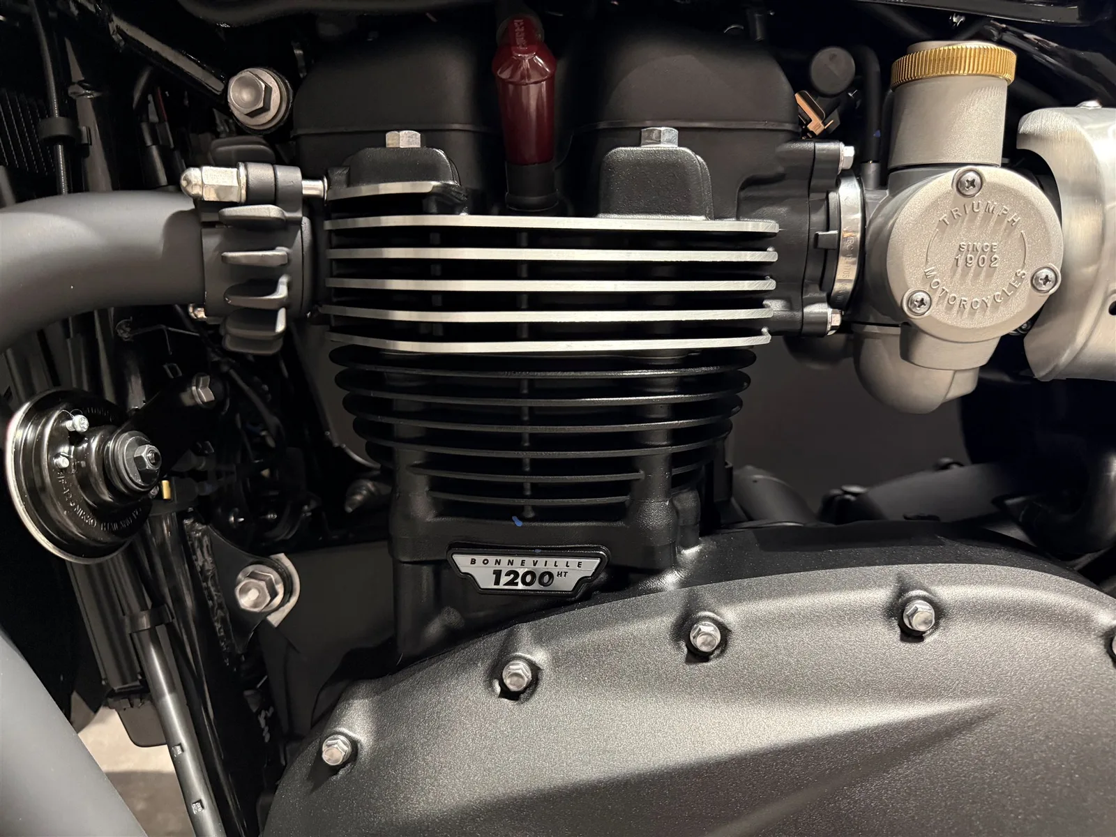 Triumph Bonneville T120 Black SOFORT VERFÜGBAR!