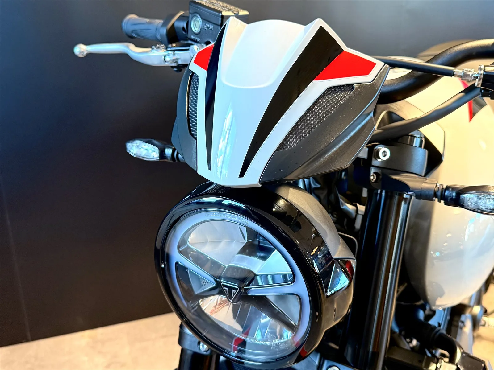 Triumph Trident 800 SOFORT VERFÜGBAR!