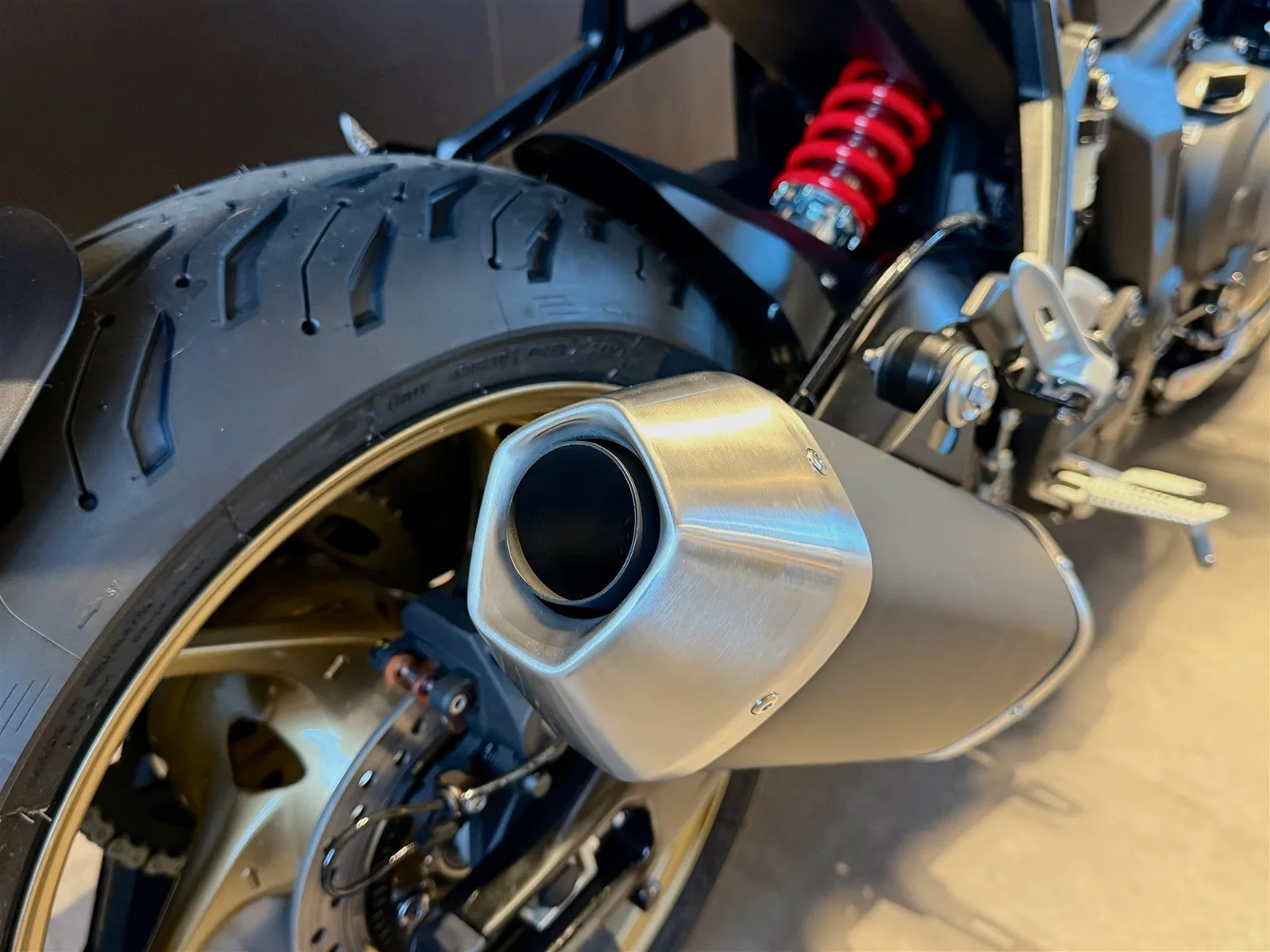 Triumph Trident 800 SOFORT VERFÜGBAR!