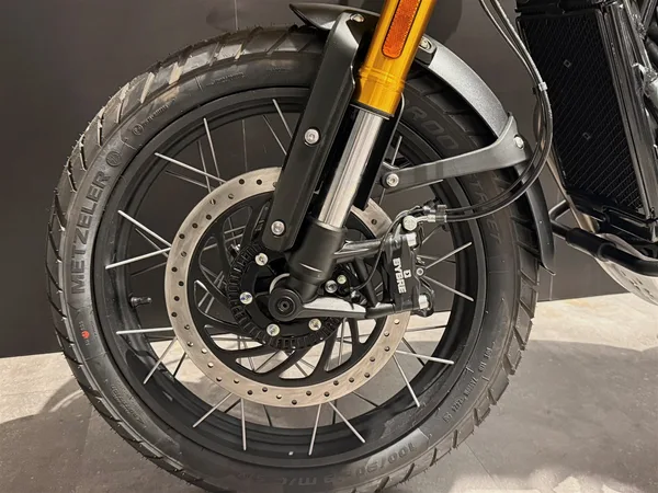 Triumph Scrambler 400 XC SOFORT VERFÜGBAR!