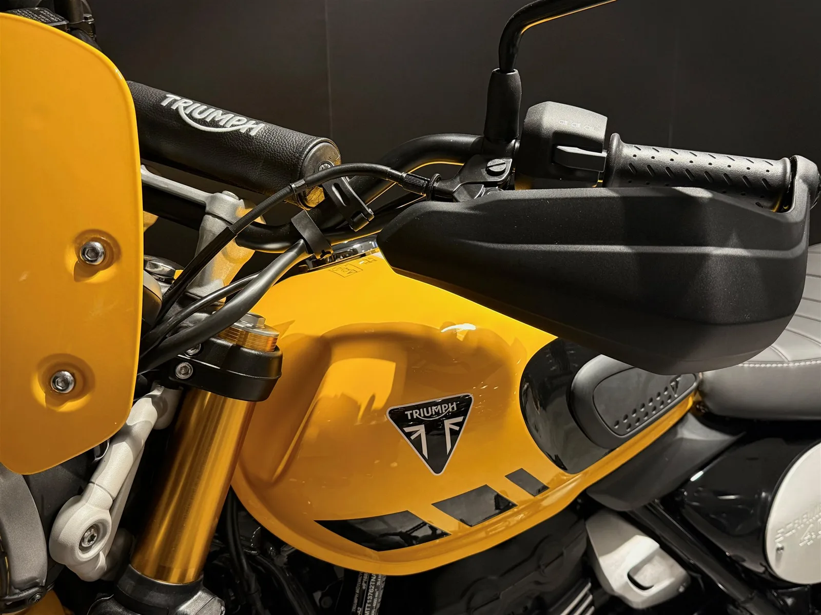 Triumph Scrambler 400 XC SOFORT VERFÜGBAR!