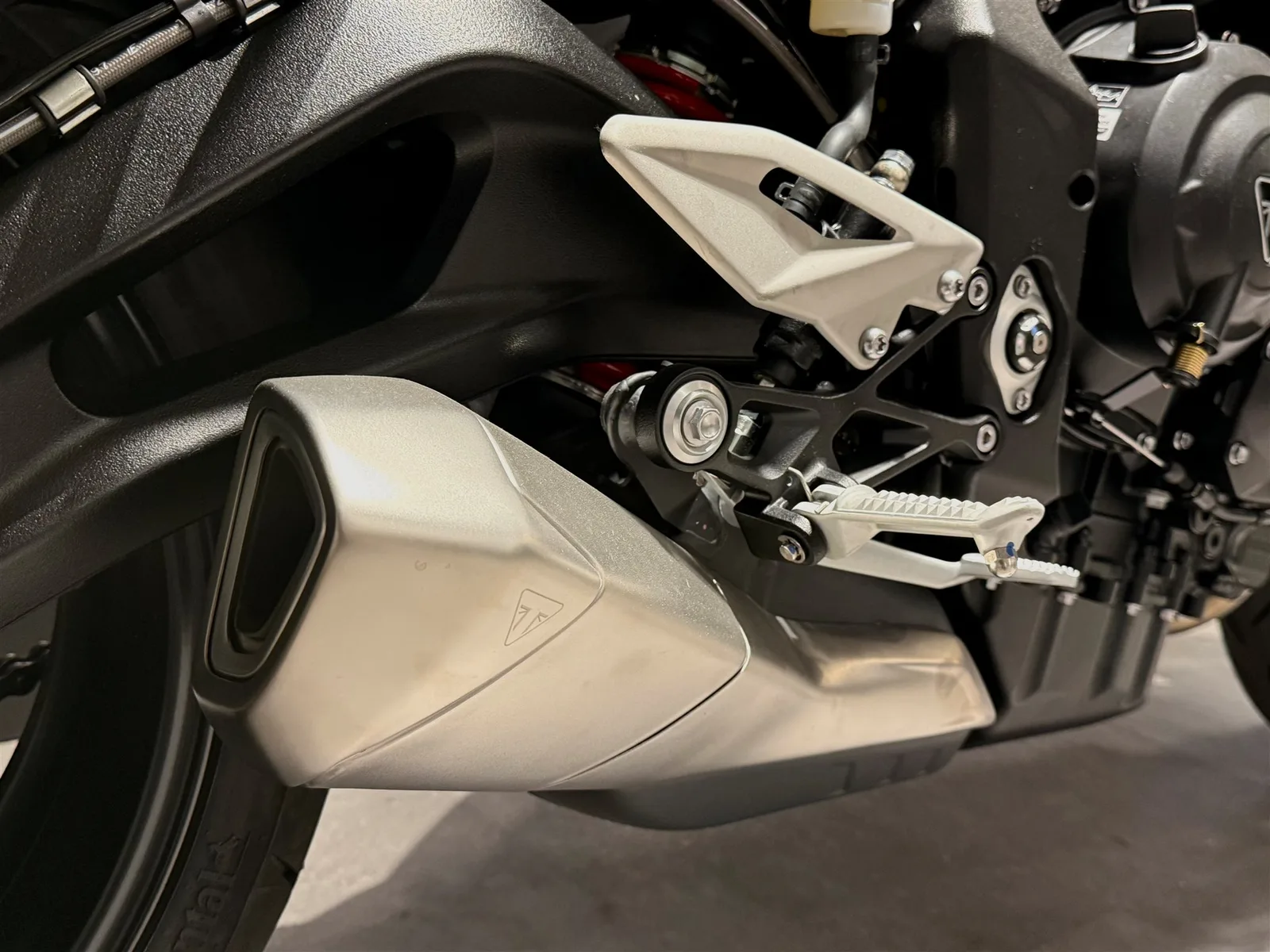 Triumph Street Triple 765 R AKTIONSPREIS, SOFORT VERFÜGBAR!