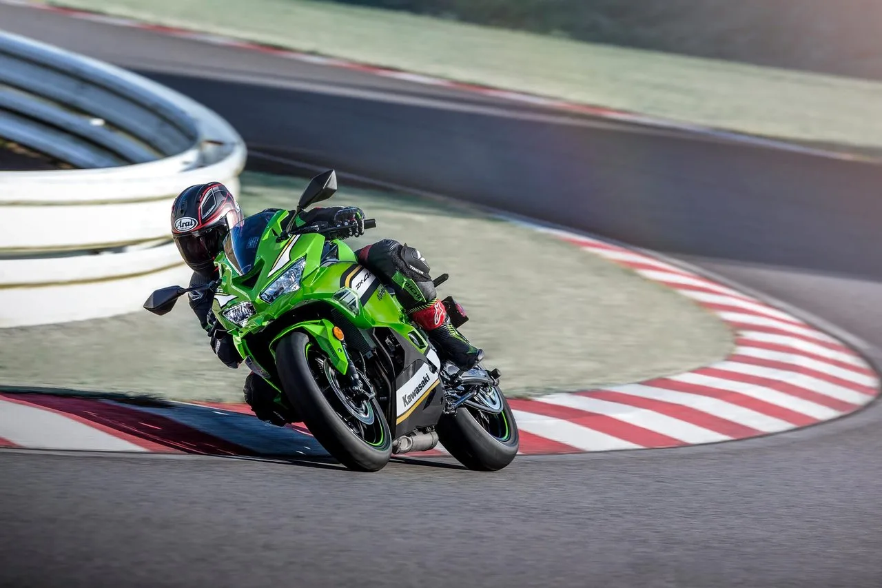 Kawasaki Ninja ZX-4RR