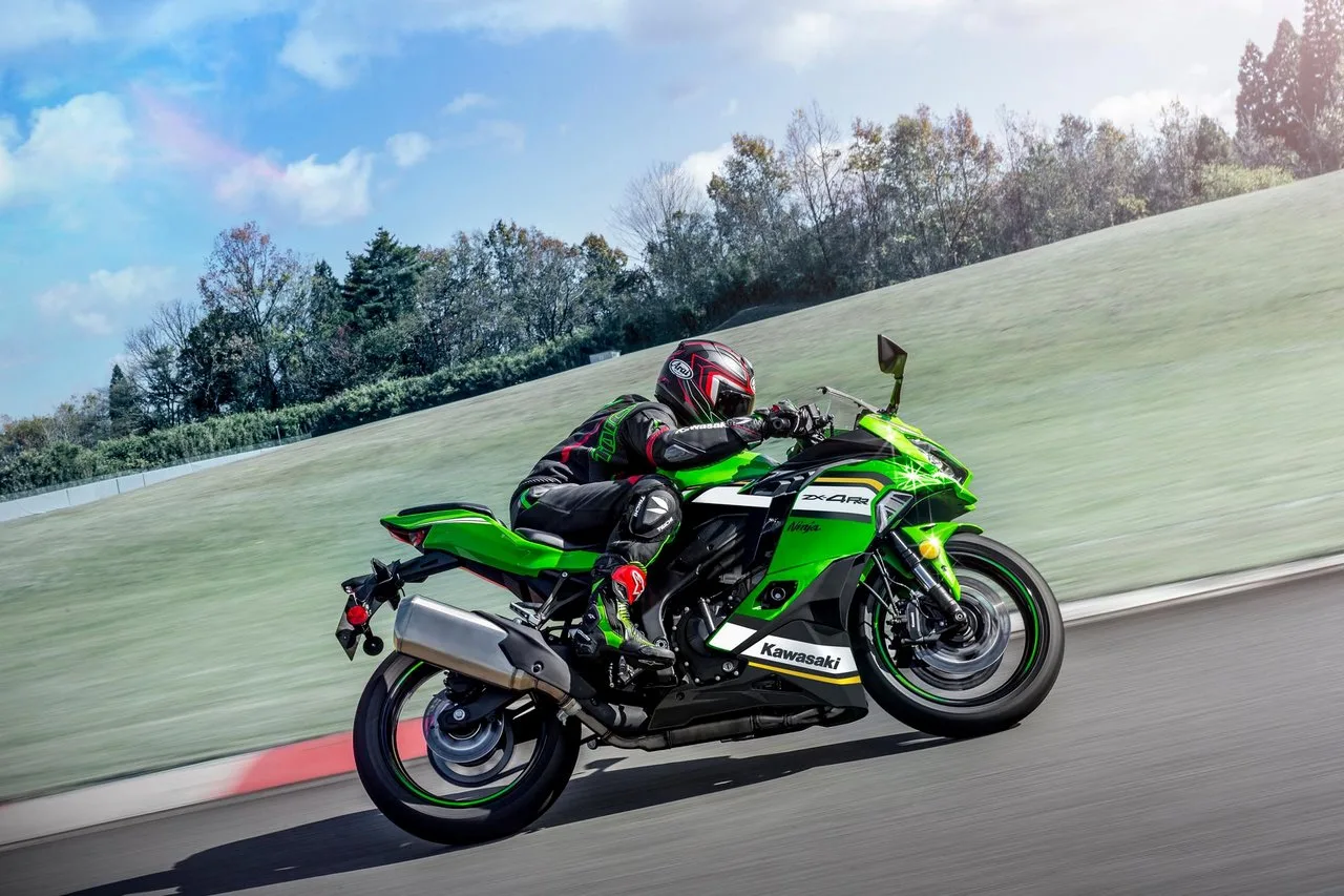 Kawasaki Ninja ZX-4RR