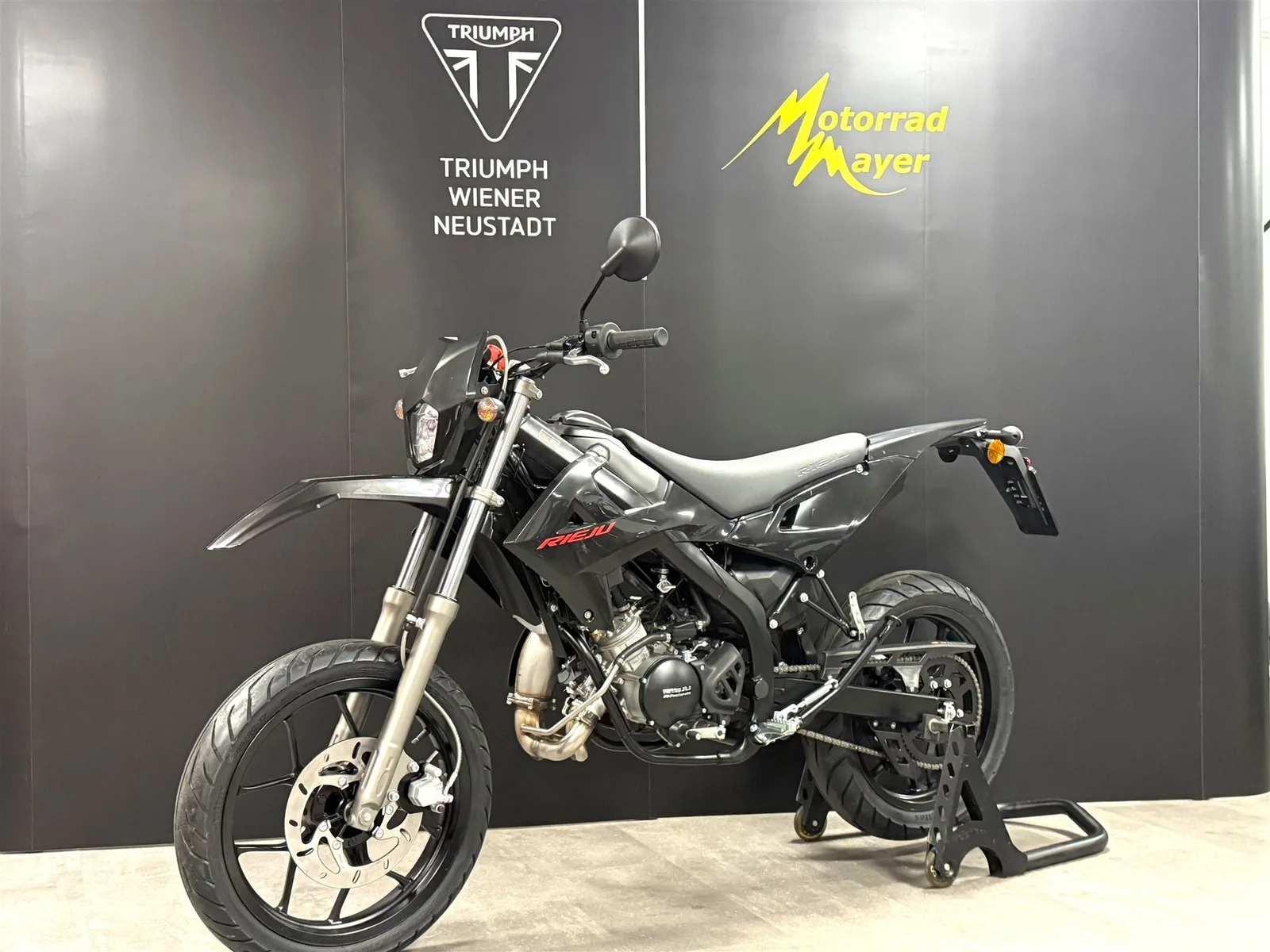 Rieju MRT 50 Custom LOW-VERSION MIT REDUZIERTER SITZHÖHE, SOFORT VERFÜGBAR!!!