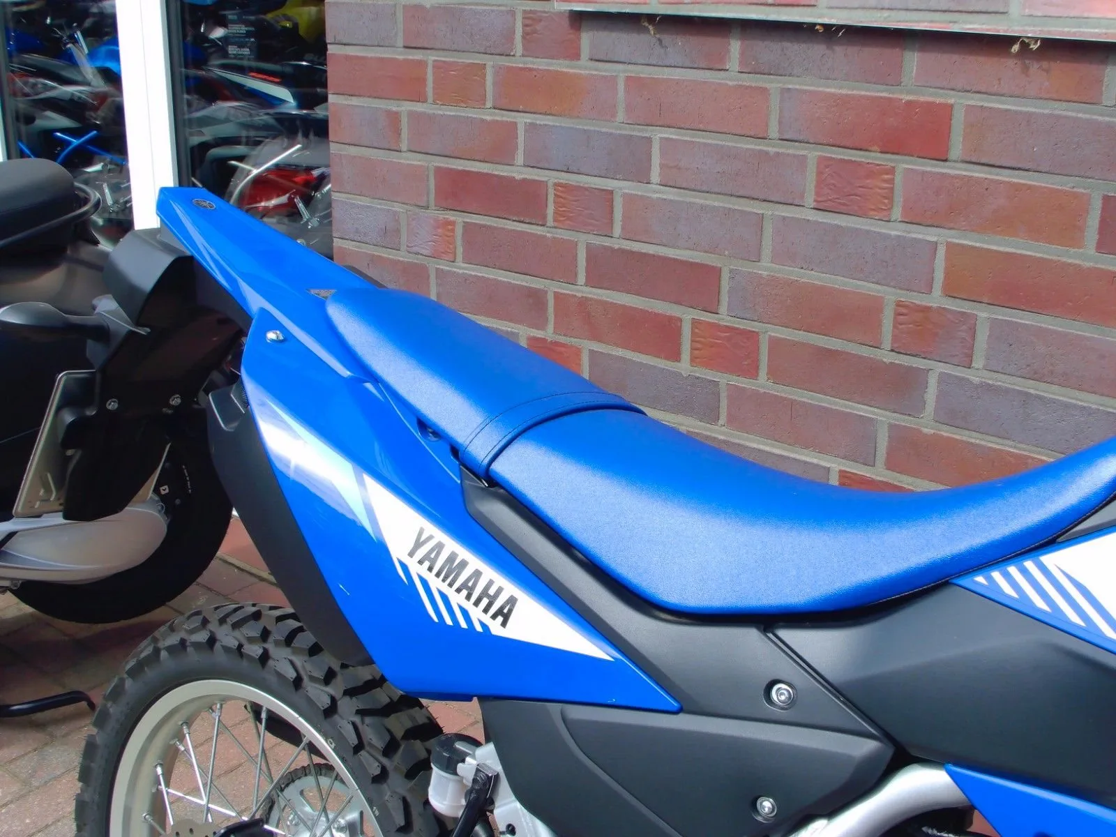 Yamaha WR125R