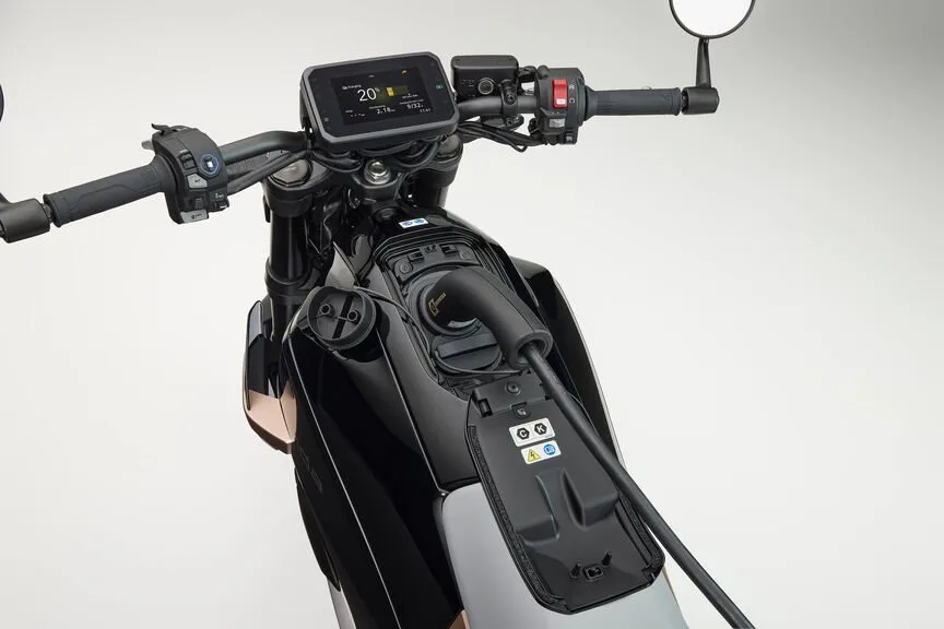 Honda WN7 Jetzt vorbestellen - Elektromotorrad