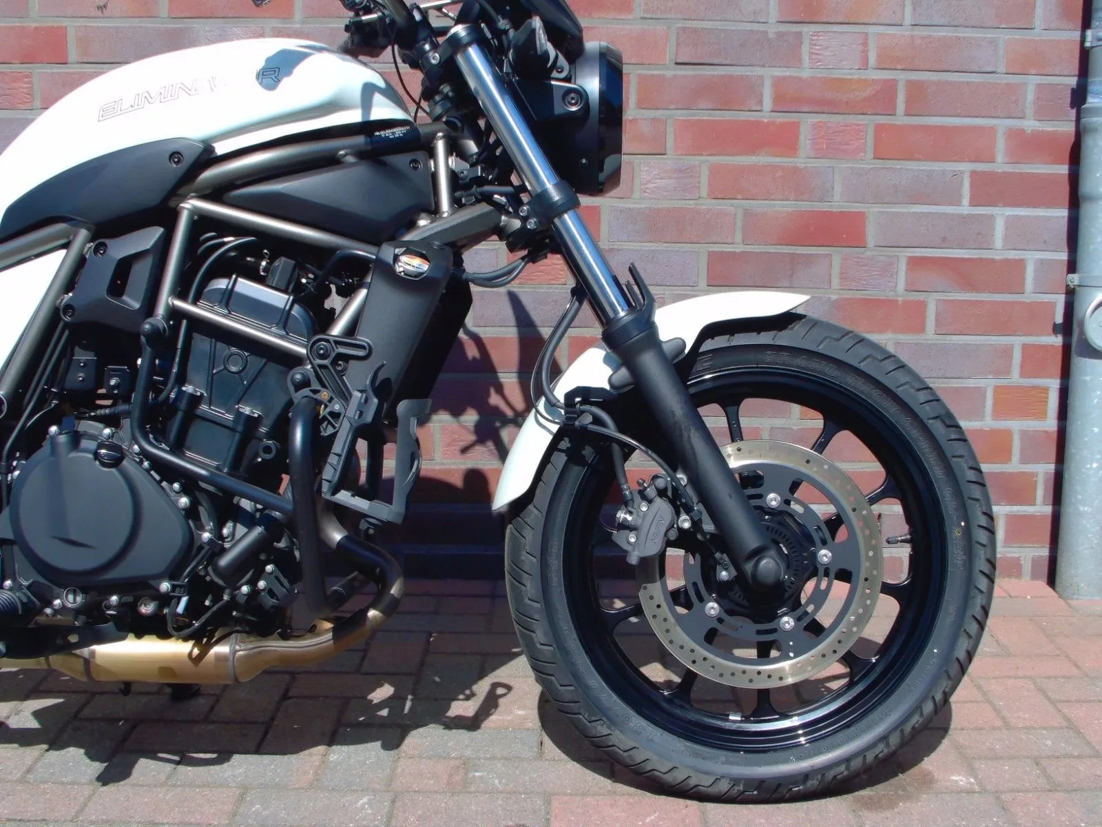 Kawasaki Eliminator 125 ABS